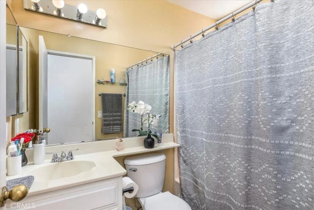 754 De La Luz, Perris, CA 92571