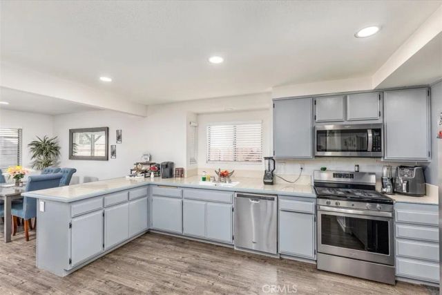 754 De La Luz, Perris, CA 92571