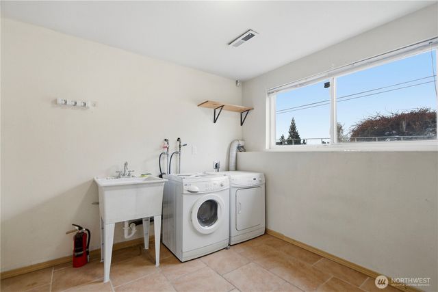 23114 110th Avenue SE, Kent, WA 98031