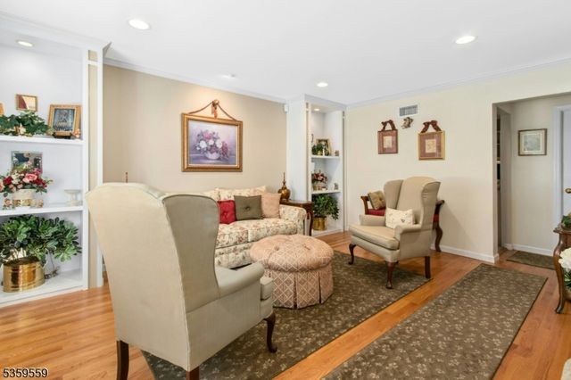 61 FURBER AVENUE, Linden City, NJ 07036