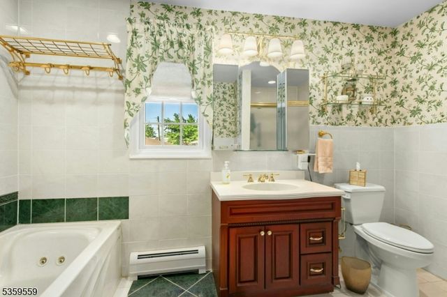 61 FURBER AVENUE, Linden City, NJ 07036