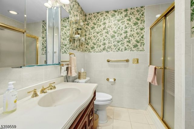 61 FURBER AVENUE, Linden City, NJ 07036