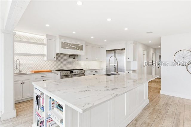 24 China Cockle Ln, Hilton Head Island, SC 29926