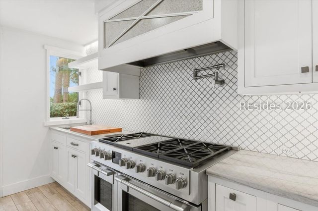 24 China Cockle Ln, Hilton Head Island, SC 29926