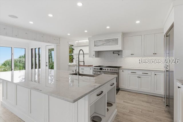 24 China Cockle Ln, Hilton Head Island, SC 29926