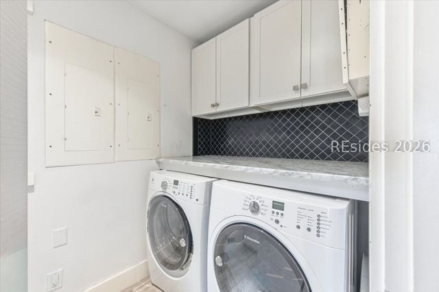 24 China Cockle Ln, Hilton Head Island, SC 29926