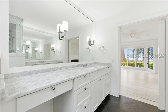 24 China Cockle Ln, Hilton Head Island, SC 29926