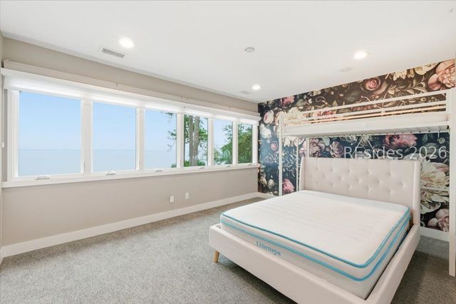 24 China Cockle Ln, Hilton Head Island, SC 29926