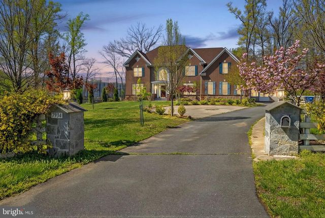 7934 SHREVE RD, Falls Church, VA 22043