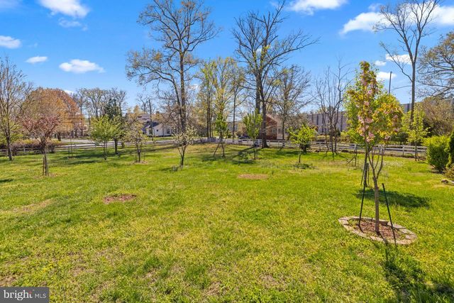 7934 SHREVE RD, Falls Church, VA 22043