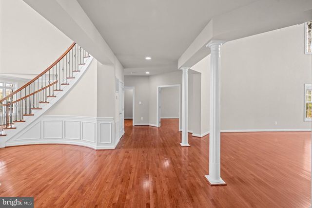 7934 SHREVE RD, Falls Church, VA 22043