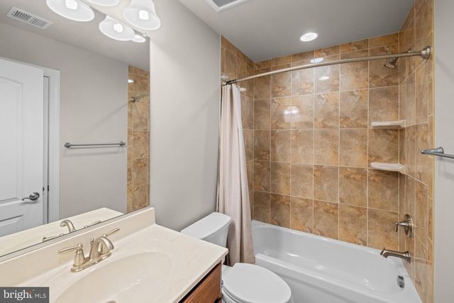 7934 SHREVE RD, Falls Church, VA 22043