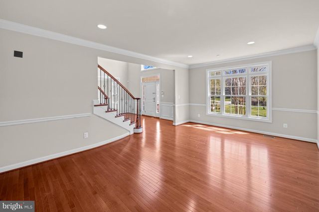 7934 SHREVE RD, Falls Church, VA 22043