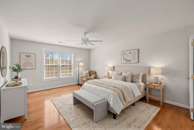 7934 SHREVE RD, Falls Church, VA 22043