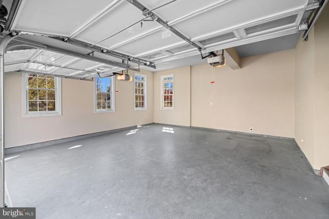 7934 SHREVE RD, Falls Church, VA 22043