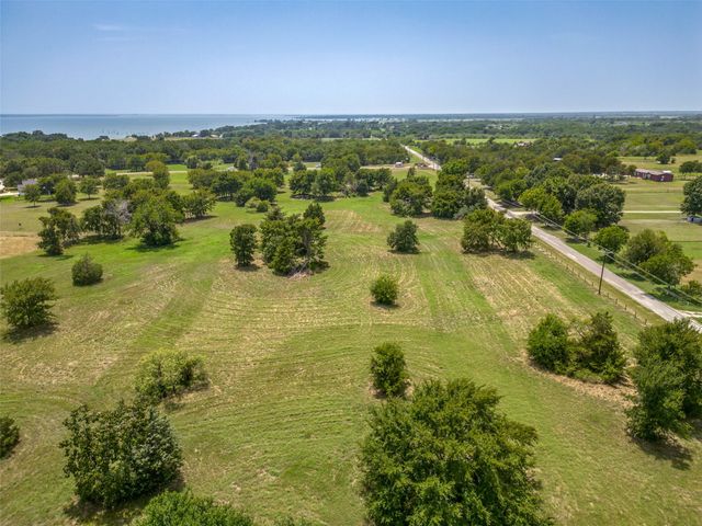 61573 La Bota, Corsicana, TX 75109