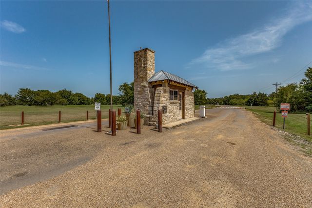 61573 La Bota, Corsicana, TX 75109