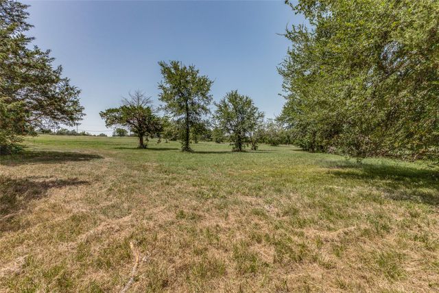 61573 La Bota, Corsicana, TX 75109