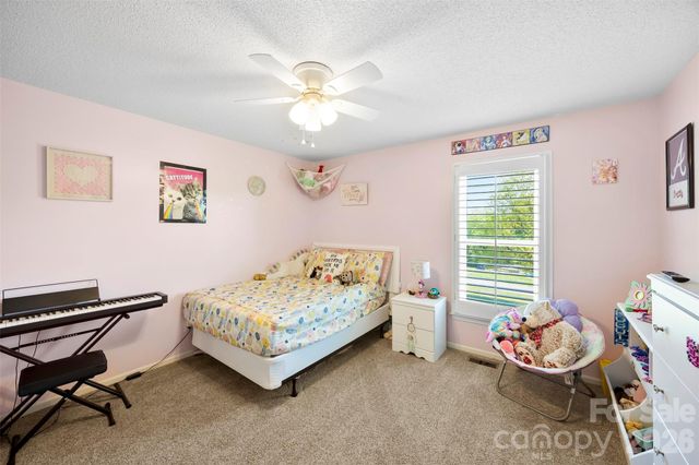 114 Cross Creek Drive, Cherryville, NC 28021