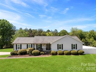 114 Cross Creek Drive, Cherryville, NC 28021
