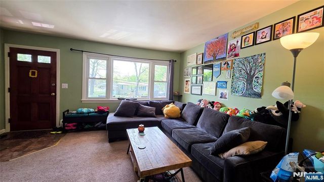 16 Belmont Avenue 8, Wanaque, NJ 07465
