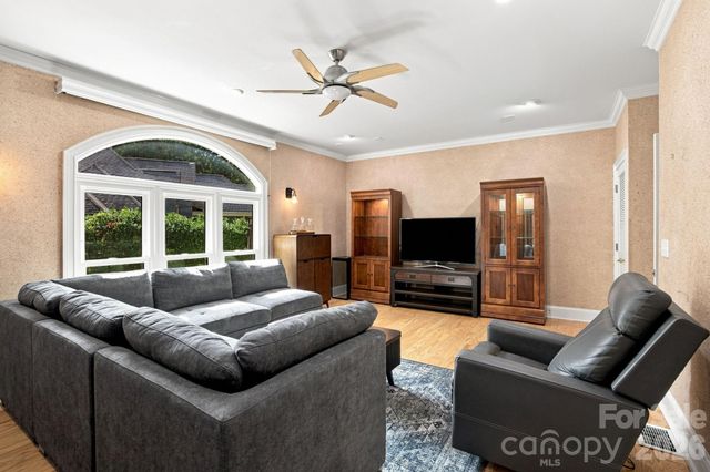 3726 Ashford Leigh Court, Charlotte, NC 28269