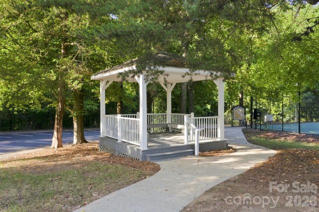 3726 Ashford Leigh Court, Charlotte, NC 28269