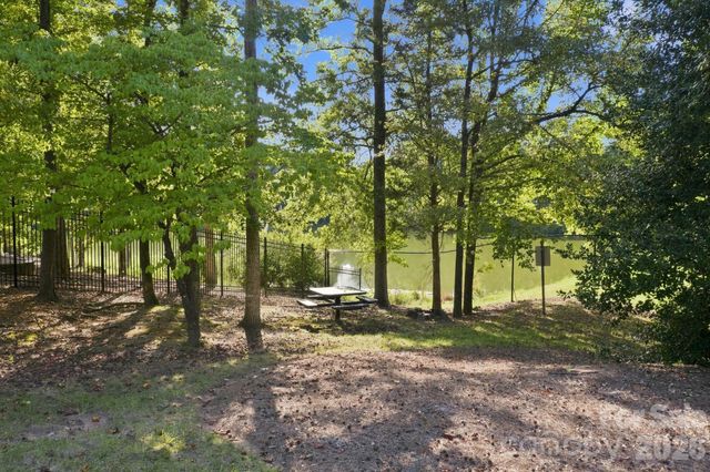 3726 Ashford Leigh Court, Charlotte, NC 28269