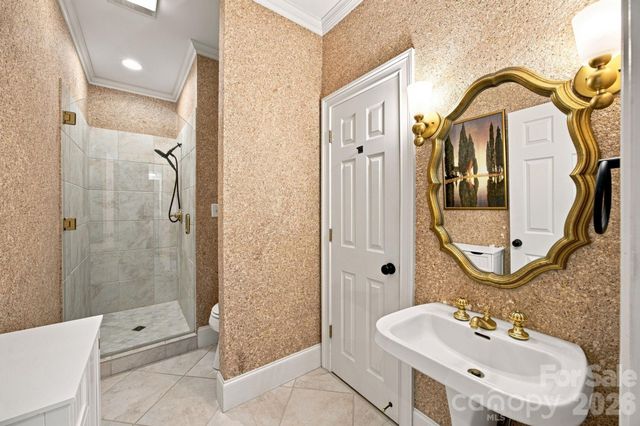 3726 Ashford Leigh Court, Charlotte, NC 28269