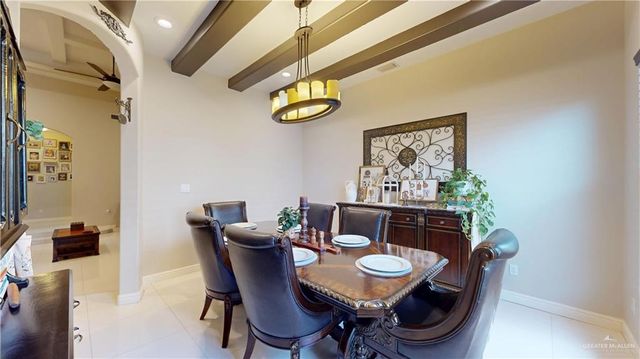 843 Brady Avenue, Alamo, TX 78516