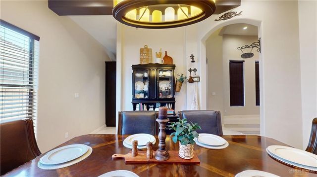 843 Brady Avenue, Alamo, TX 78516