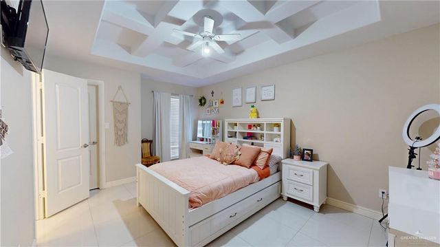 843 Brady Avenue, Alamo, TX 78516