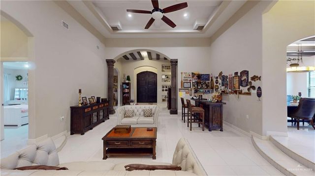 843 Brady Avenue, Alamo, TX 78516