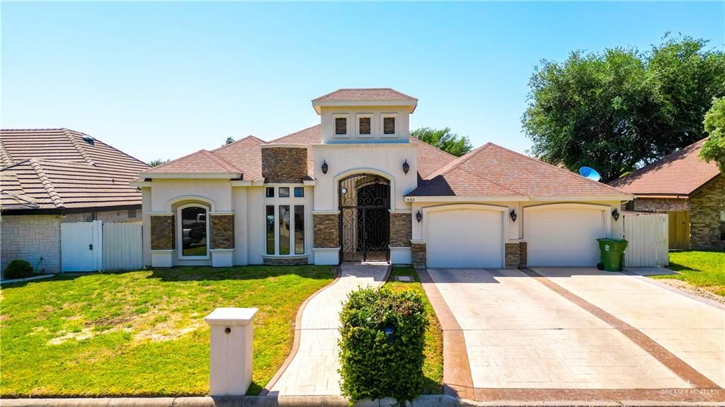 843 Brady Avenue, Alamo, TX 78516