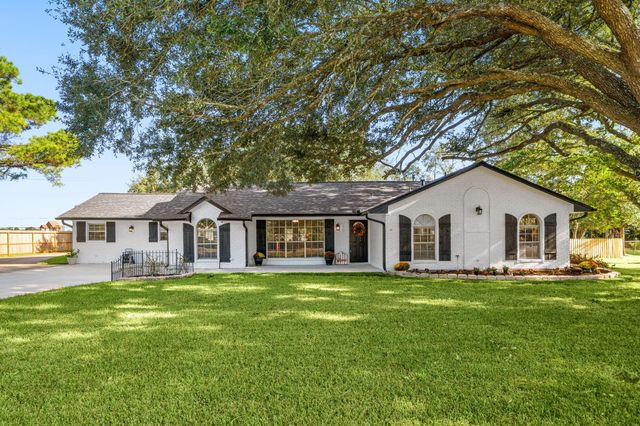 3703 Longherridge Drive, Pearland, TX 77581