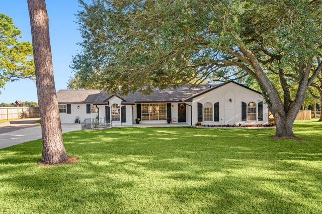 3703 Longherridge Drive, Pearland, TX 77581