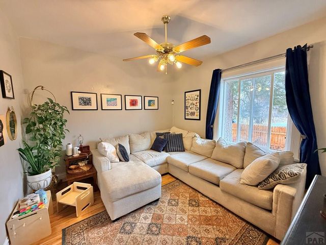 233 Nelson Ave, Pueblo, CO 81004