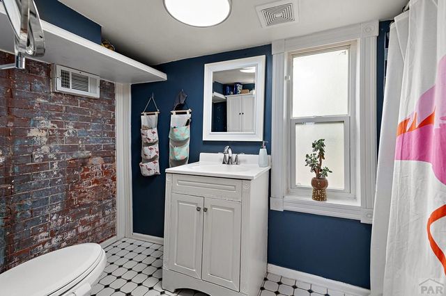 233 Nelson Ave, Pueblo, CO 81004