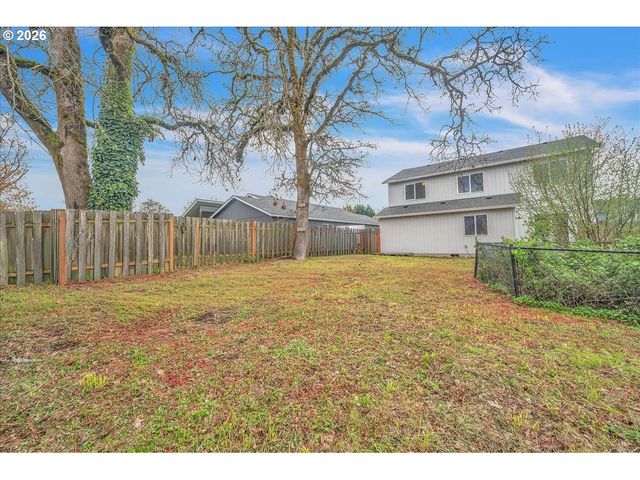 52866 Ne 2ND St, Scappoose, OR 97056