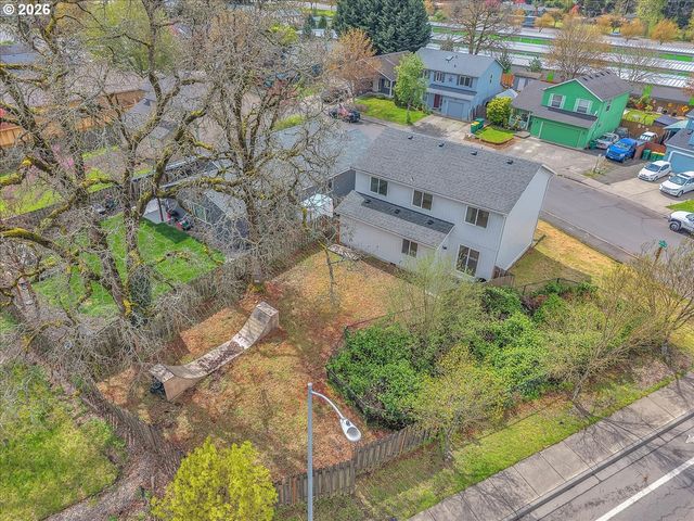 52866 Ne 2ND St, Scappoose, OR 97056