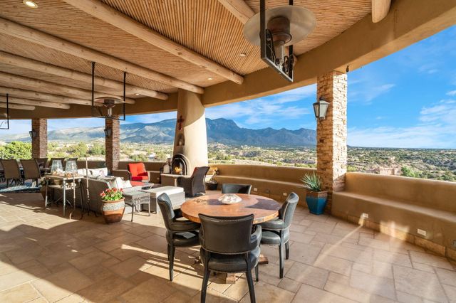 1 Calle Del Viento, Placitas, NM 87043