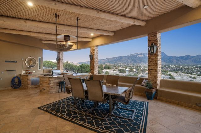 1 Calle Del Viento, Placitas, NM 87043