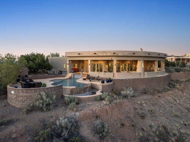 1 Calle Del Viento, Placitas, NM 87043