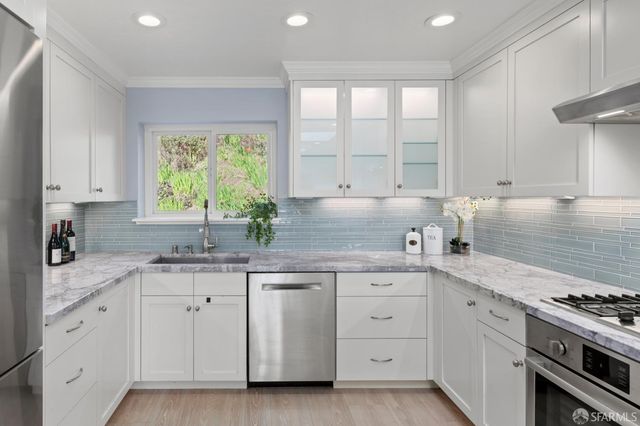 418 Joost Avenue, San Francisco, CA 94127