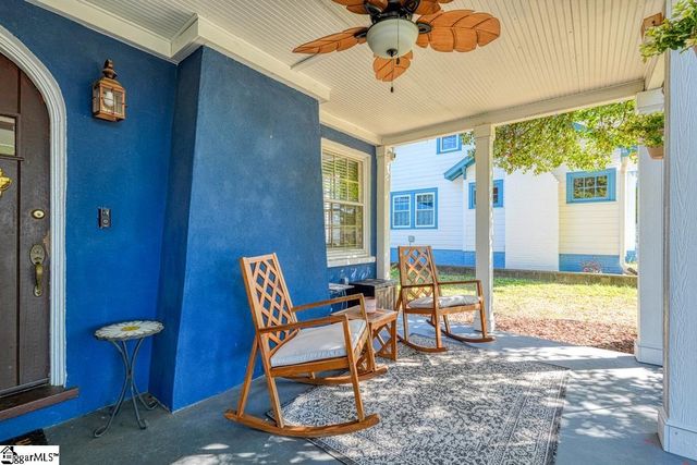 1646 Old Charlotte Road, Spartanburg, SC 29307