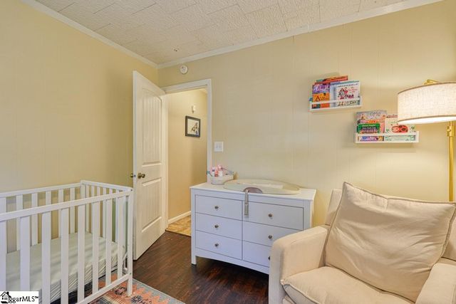 1646 Old Charlotte Road, Spartanburg, SC 29307