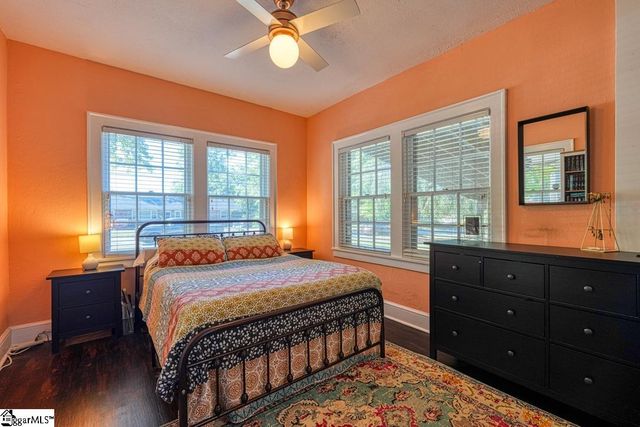 1646 Old Charlotte Road, Spartanburg, SC 29307