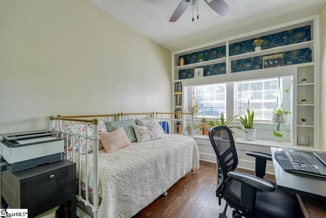 1646 Old Charlotte Road, Spartanburg, SC 29307