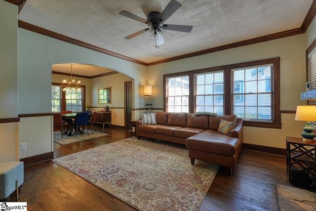 1646 Old Charlotte Road, Spartanburg, SC 29307