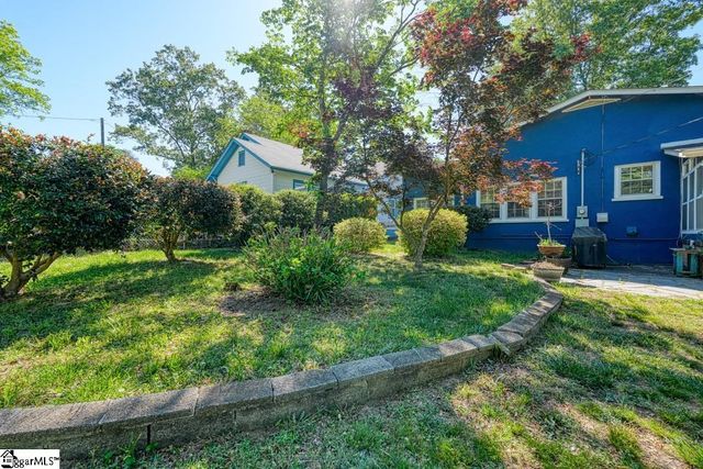 1646 Old Charlotte Road, Spartanburg, SC 29307